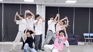 Who knows the atmosphere of this dance of the fourth generation is too passionate, it belongs to the
