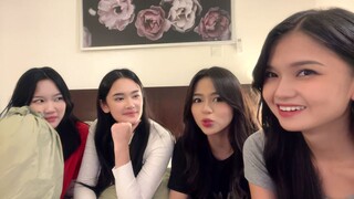 Live SHOWROOM Indah JKT48 ft. Marsha, Ashel, & Kathrina #JKT48, 1 Desember 2023 23.21 WIB – PREVIEW