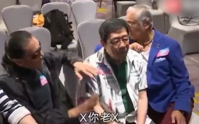 王羽：让谢贤爬来台湾见他，成龙下跪求助，巅峰时李小龙都靠边站