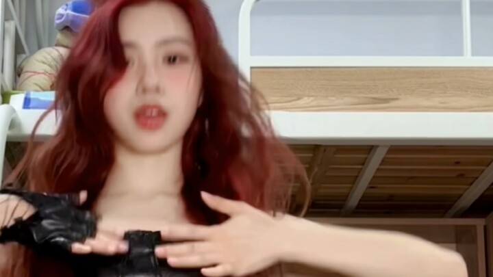 หอพักทงจีแปลงร่างเป็นเวทีดนตรี Untouchable (พร้อมเวอร์ชั่นแดนซ์เบรก)