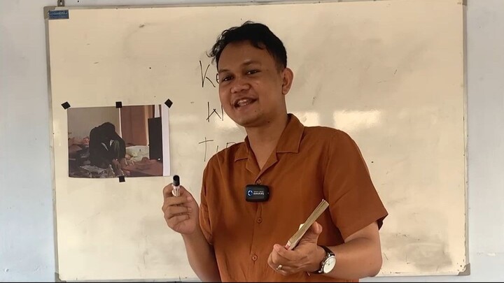 WAWASAN WIBU - Kenapa Wibu tidak menatap