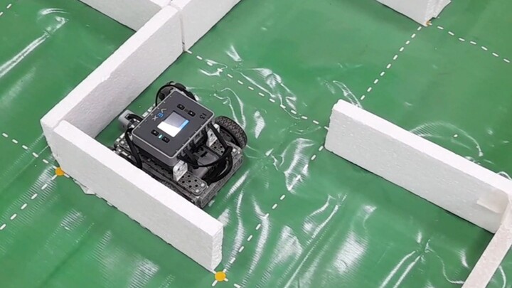 Maze Vex Iq 2G