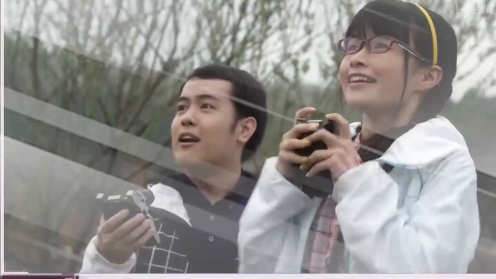 【氿氿ayumiko】Watching Ultraman X 02 "Ah? There's a backpack!? Damn, is he a Gundam?"