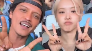 محبوبة جدًا! روز بارك تشاي يونغ تعلّم مارون 5 الكورية!