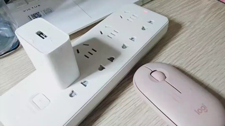 Aku rasa aku orang pertama yang tahu!