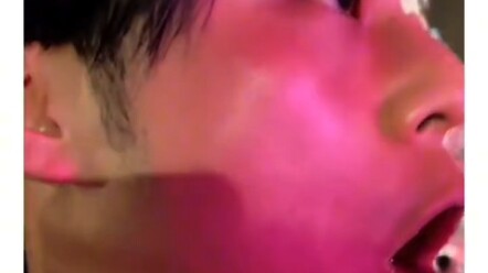 ร้องเพลงที่เต็มไปด้วยความรักให้พรรคฟัง ฮ่าๆๆ อนุมัติให้เขาเข้าพรรคแล้ว!