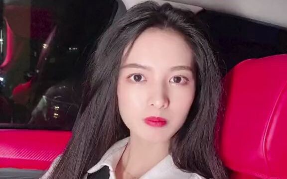 Setiap hari cuma tahu marah-marah sama aku, ada nggak yang nggak marah?