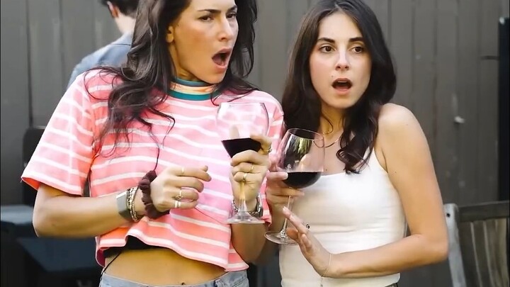 พอหน้าตาดี ทำอะไรก็ถูกไปหมด...