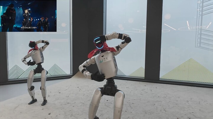 เราก็อยากนั่งเกี้ยงสีแดงใหญ่เหมือนกัน!