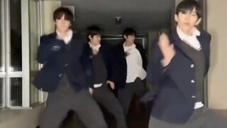 Chair-pulling year-end cover dance warm-up in progress! EXO's Roar! MBC pre-recording repo is out—Ro