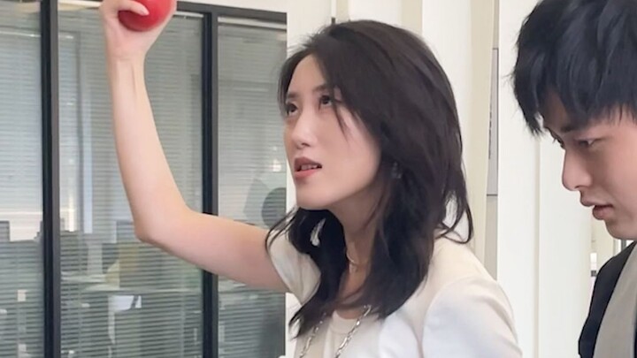 So he’s actually a “handsome guy”?