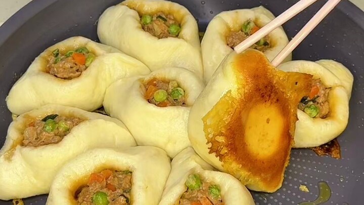 Sejak saya menguasai cara ini, keluarga kami tidak lagi membuat bakpao; jauh lebih mudah dan lezat d