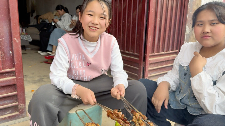 Holiday: Eat, Eat, Eat