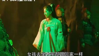 从未见过女孩这样坐大牢跟回家似的