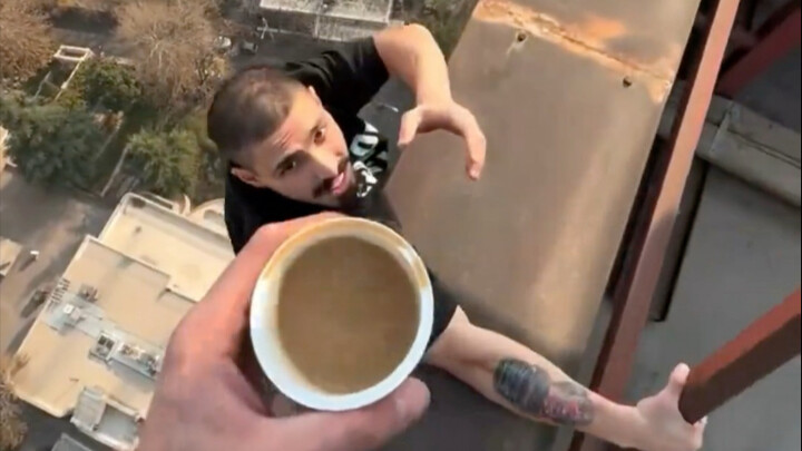 “هل ستعود يا صديقي لتناول العشاء؟”