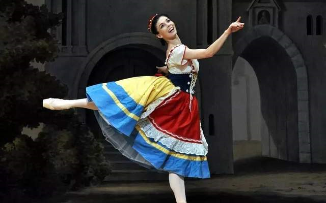 [หลงใหล | จักรพรรดิเปลวไฟโซเวียต นาตาเลีย โอซิปาวา ผู้นำได้รับการแนะนำ]