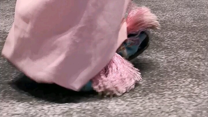 Share the basic skills of opera to smooth things over.