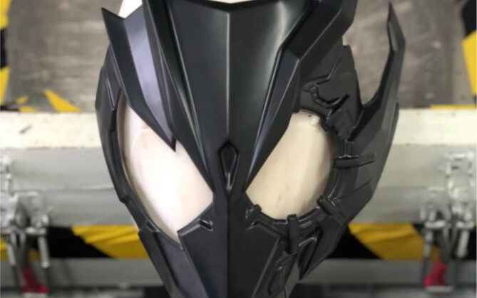 Rage Props: Changing the suit is not just talk!