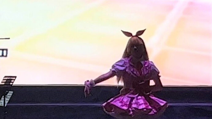 Akhirnya, saya bisa menangkap transisi ini! | Tarian cover cosplay di acara idola