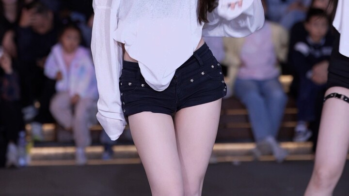 Stinging Pain #StingingPainStellar #Kpop #KoreanGirlGroup #LongLegs