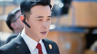 钉子户用煤气罐阻止拆迁，不料施工队却强行拆除，最后被活活炸死，剧情片