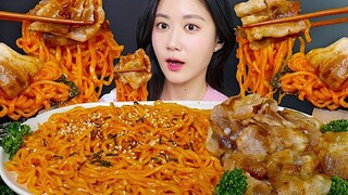 [ONHWA] Mie kalkun + perut babi + suara kunyah rumput laut!