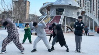 النسخة الحية من Love Like Fire Square!