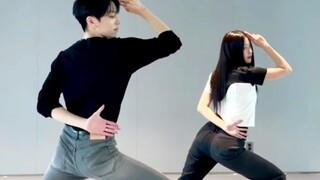 Pentagon x REDVELVET Seulgi x Choi Ye Na tantangan POSE lagu baru + cover Han Xiaoyuan/Minnie!