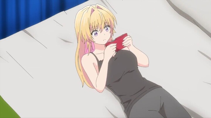 KETIKA ATASAN KU PUNYA GUNUNG YANG BESAR