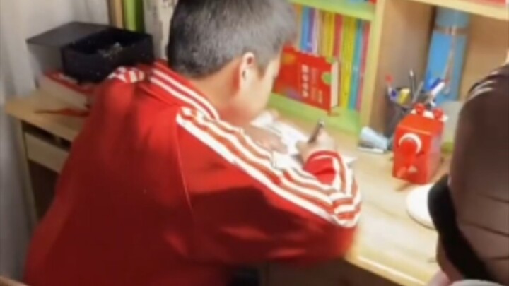 Tolong saya!!  Tolong saya  !!