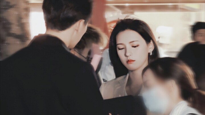 Một vài chiêu cưng chiều đôi lứa đầy tiêu chuẩn kép khi chụp ảnh, xin lỗi cô nàng thứ hai nhé