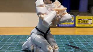 Sexy value +1! Just use a rubber band to make a swimsuit accessory for your robot girl! !