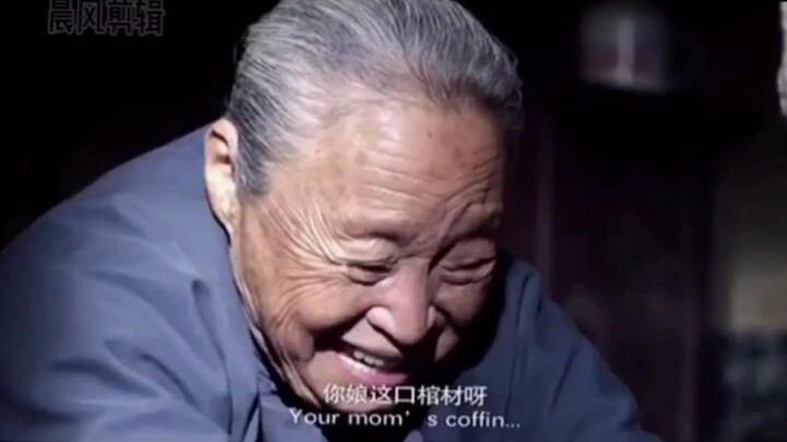 老奶奶把自己的寿材换白面，就是为了给周总理做一碗面，太感动了