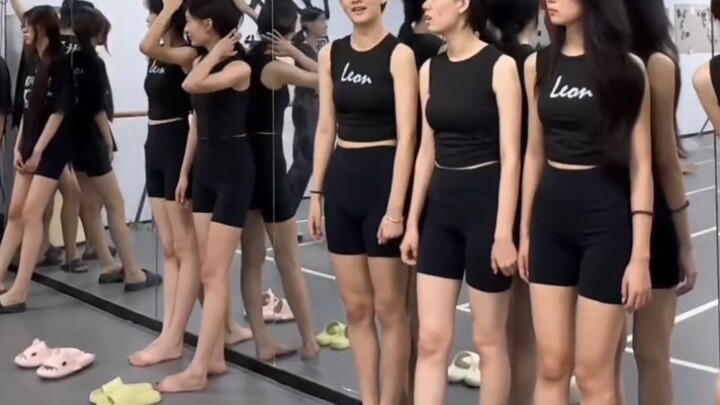 【Fashion Design Major: Body Training Class and Break Time】Episode 4