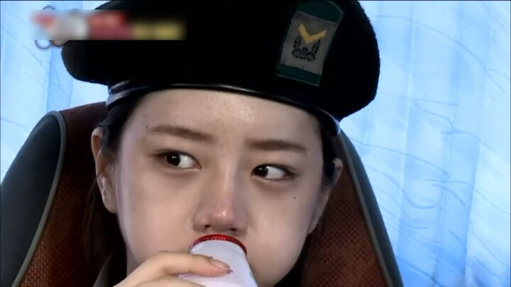 【Lý Huệ Lợi】Cảnh ăn uống nổi tiếng khiến xem bao nhiêu lần cũng phải bật khóc vì quá đáng yêu: “Hãy 