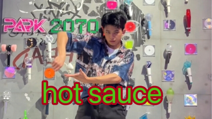 【لين يانغ】يقفز على الصلصة الحارة لكنه لا يأكل الحار