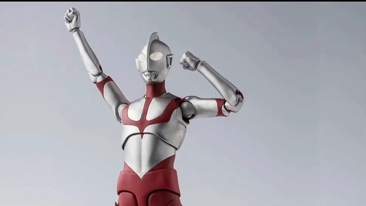 [Thông tin đồ chơi] Thân hình mảnh mai! Bandai chính thức công bố Ultraman SHF trong "Ultraman New"!