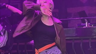 The senior sister who everyone agrees dances the fairest