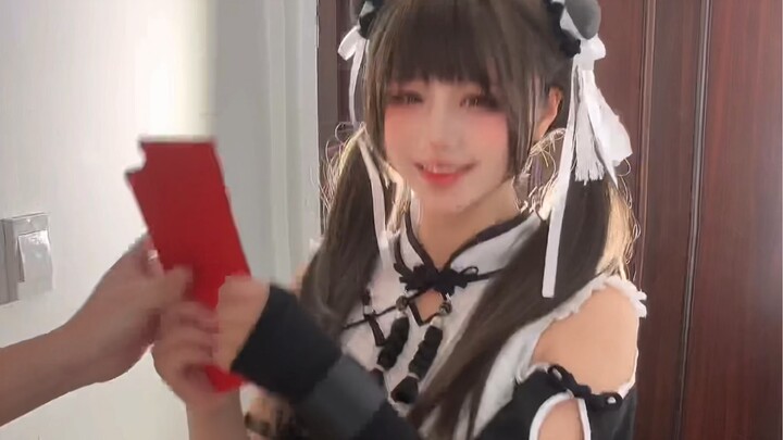 If you grab red envelopes like this… they’ll be gone in no time!