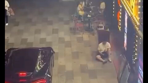 أنت الوحيد اللي بتحب تزعج الناس، صح؟