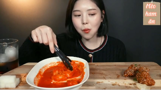 Gà rán hạt tiêu và bánh gạo phô mai 9 #amthuc