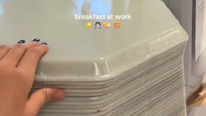 Makan Siang Gratis di Amerika Serikat