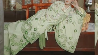 望周知：古装剧里头上的发饰可不是用来打脸的！！