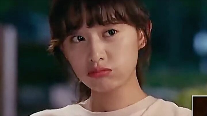 Kim Ji-won and Park Seo-joon watched their adorable and famous "puppy-dog eyes" scene from "Fight fo