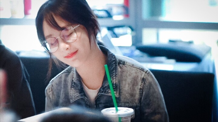 Semoga teman-teman tidak melupakan bagaimana dia, yang sendirian, berjuang melawan ZB yang sangat ku