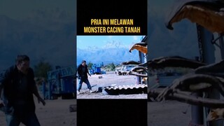 PRIA INI DI SEMBUR OLEH MONSTER CACING TANAH #alurceritaflim #film