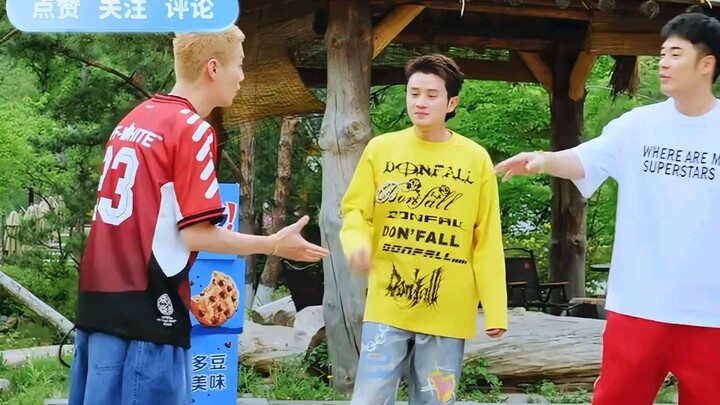 หวังเมี่ยนในรายการ “อู่ฮา” ครั้งนี้สุดท้ายก็ไม่ใช่คนตัวเตี้ยที่สุดแล้ว! พูดถึงความห่วงใยเรื่องส่วนสู