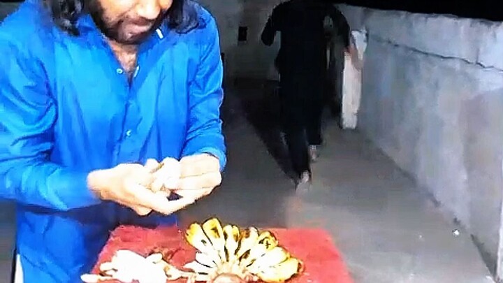 Funny food eating challange 🤣🤣