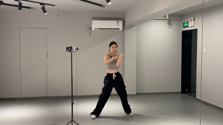 PLAVE's "Wait For You" dance breakdown is here! Part 1!