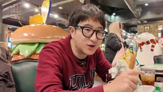 Eating Chinese-style American burgers in Hokkaido, Japan? ? Conan has even been there!